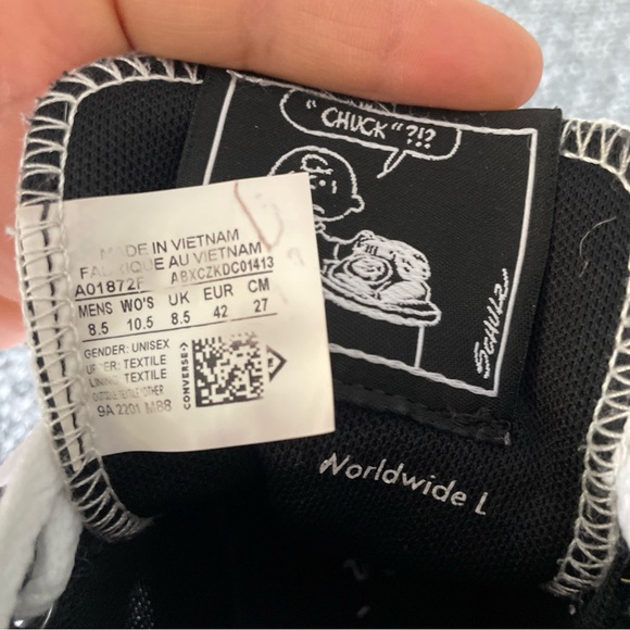 Converse Peanuts Black and White Sneakers - Picture 12 of 12